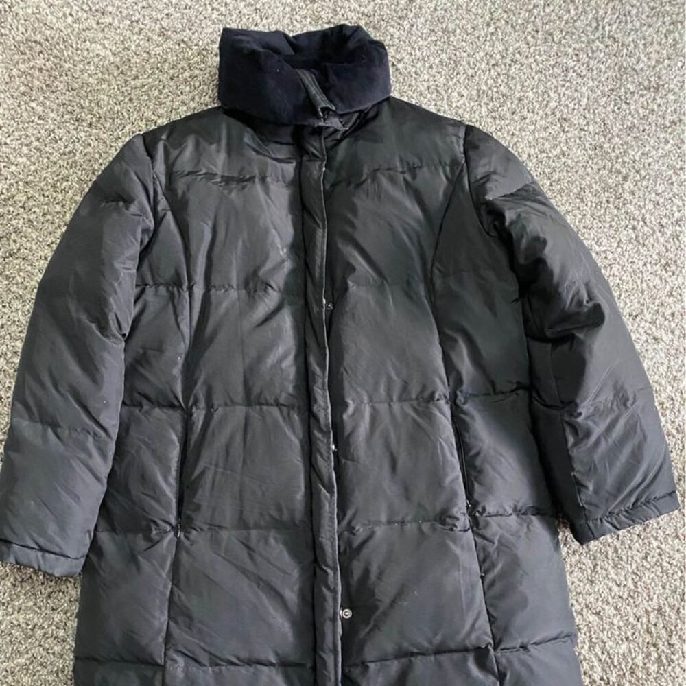 Women's Large Liz Claiborne Down and feather coat